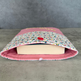 “Shh... I'm reading” Kite Book Sleeve, Fabric Book Sleeve, Book Pouch or Book Cosy, Reading Gift