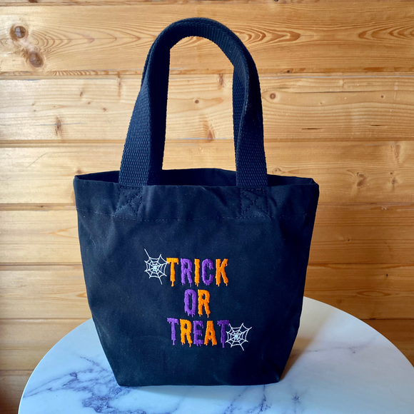 Glow in the dark trick or treat bag