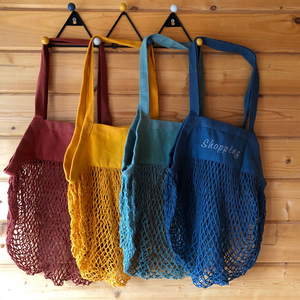 Retro string shopping bags